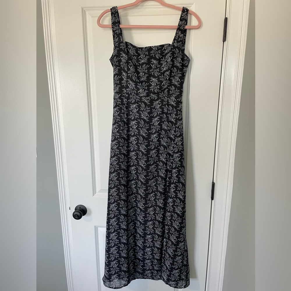 Lulu's Black and White Sweetheart Maxi Dress